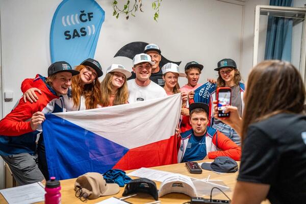ZFP GROUP nově podporuje český rapid surfing. Reprezentace míří na historicky první mistrovství Evropy