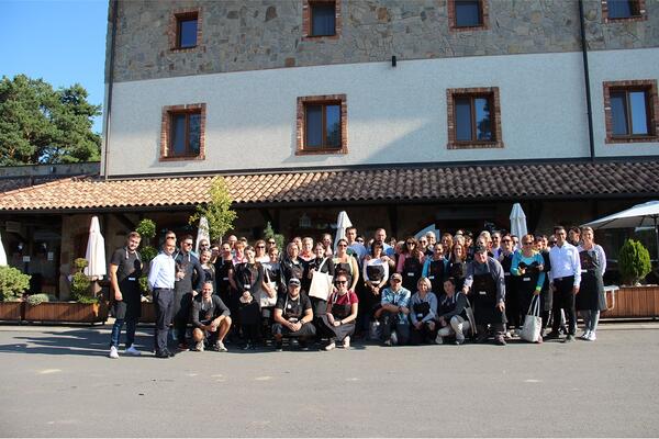 ZFP GROUP uprostřed vinic